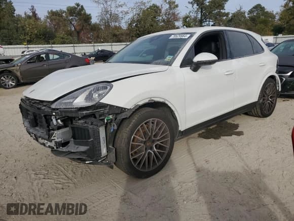 ✅ 2020 Porsche Cayenne S • VIN: WP1AB2AY3LDA29020 • Lot: 78529964. Listed on Copart with 28,489 mi. Free auction sales archive from the USA and detailed vehicle history report at DreamBid. Image 1.
