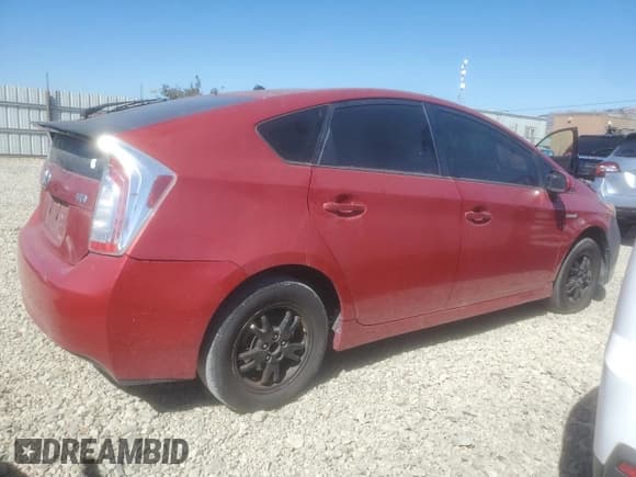 ✅ 2012 Toyota Prius Three • VIN: JTDKN3DU1C1522515 • Лот: 81268275. Опубликован ранее на Copart с пробегом 226 719 миль. Бесплатный доступ к архиву аукционных продаж из США и подробный отчёт об истории автомобиля на DreamBid. Изображение 3.