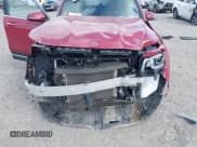 ✅ 2021 Mercedes-Benz GLB 250 • VIN: W1N4M4HB4MW114694 • Lot: 43640488. Listed on IAAI with 30,983 mi. Free auction sales archive from the USA and detailed vehicle history report at DreamBid. Image 6.