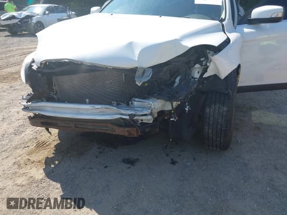 ✅ 2013 Volvo XC60 T6 • VIN: YV4902DZ4D2440564 • Lot: 39893350. Listed on IAAI with 171,624 mi. Free auction sales archive from the USA and detailed vehicle history report at DreamBid. Image 6.