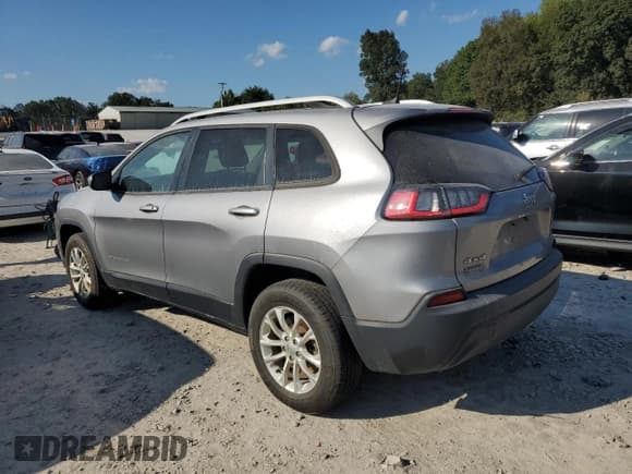 ✅ 2020 Jeep Cherokee Latitude • VIN: 1C4PJMCB1LD570750 • Lot: 71855725. Listed on Copart with Not provided. Free auction sales archive from the USA and detailed vehicle history report at DreamBid. Image 2.