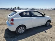 ✅ 2010 Hyundai Accent GS • VIN: KMHCM3AC9AU181150 • Лот: 58590035. Опубликован ранее на Copart с пробегом 131 192 миль. Бесплатный доступ к архиву аукционных продаж из США и подробный отчёт об истории автомобиля на DreamBid. Изображение 3.