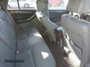 ✅ 2005 Toyota 4Runner Limited • VIN: JTEZU17R858040188 • Лот: 43660606. Опубликован ранее на IAAI с пробегом 228 193 миль. Бесплатный доступ к архиву аукционных продаж из США и подробный отчёт об истории автомобиля на DreamBid. Изображение 8.