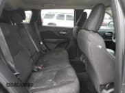 ✅ 2015 Jeep Cherokee Latitude • VIN: 1C4PJMCSXFW765268 • Лот: 91234555. Опубликован ранее на Copart с пробегом 108 395 миль. Бесплатный доступ к архиву аукционных продаж из США и подробный отчёт об истории автомобиля на DreamBid. Изображение 10.