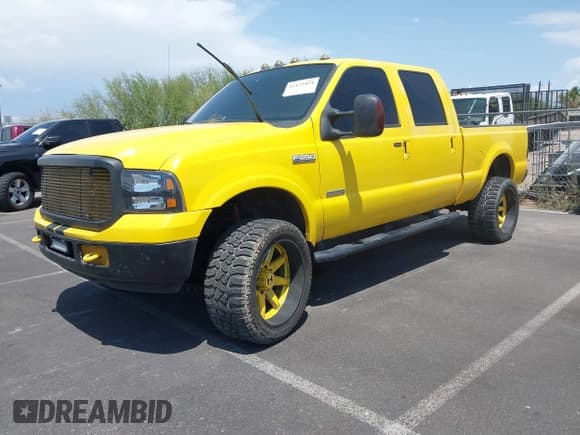 ✅ 2006 Ford F-250 XL • VIN: 1FTSW21P06EA82466 • Lot: 42422454. Listed on IAAI with 286,062 mi. Free auction sales archive from the USA and detailed vehicle history report at DreamBid. Image 17.