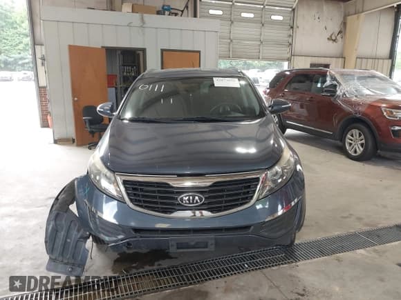 ✅ 2012 Kia Sportage LX • VIN: KNDPB3A25C7330111 • Лот: 42873656. Опубликован ранее на IAAI с пробегом 146 183 миль. Бесплатный доступ к архиву аукционных продаж из США и подробный отчёт об истории автомобиля на DreamBid. Изображение 12.