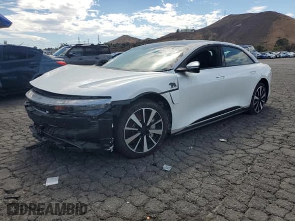 ✅ 2024 Lucid Air Touring • VIN: 50EA1TEA0RA008364 • Лот: 81627925. Опубликован ранее на Copart с пробегом Не указан. Бесплатный доступ к архиву аукционных продаж из США и подробный отчёт об истории автомобиля на DreamBid. Изображение 1.