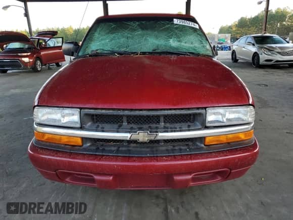 2001 Chevrolet S-10 LS с VIN 1GCCS19W718180469, выставлен на аукционе Copart как лот 73985274 с пробегом 76 639 миль миль и Списание • Salvage title. История ставок и продаж доступна на DreamBid. Изображение 5.