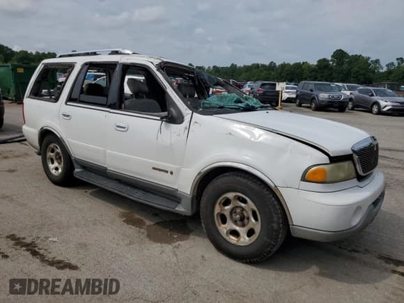 ✅ 2002 Lincoln Navigator • VIN: 5LMEU27R82LJ04188 • Лот: 66184655. Опубликован ранее на Copart с пробегом Не указан. Бесплатный доступ к архиву аукционных продаж из США и подробный отчёт об истории автомобиля на DreamBid. Изображение 4.