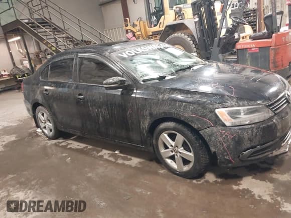 ✅ 2012 Volkswagen Jetta TDI • VIN: 3VWLL7AJXCM031579 • Lot: 41227325. Listed on IAAI with 123,273 mi. Free auction sales archive from the USA and detailed vehicle history report at DreamBid. Image 13.