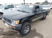 ✅ 1990 Toyota Pickup • VIN: JT4RN13P3L6014063 • Lot: 41895096. Wystawiony na IAAI z przebiegiem 216 328 mil. Bezpłatny archiwum sprzedaży aukcyjnych z USA i szczegółowy raport historii pojazdu na DreamBid. Zdjęcie 2.