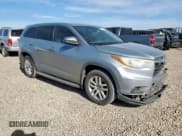 ✅ 2016 Toyota Highlander LE • VIN: 5TDZKRFH2GS167678 • Lot: 91987315. Listed on Copart with 328,849 mi. Free auction sales archive from the USA and detailed vehicle history report at DreamBid. Image 4.