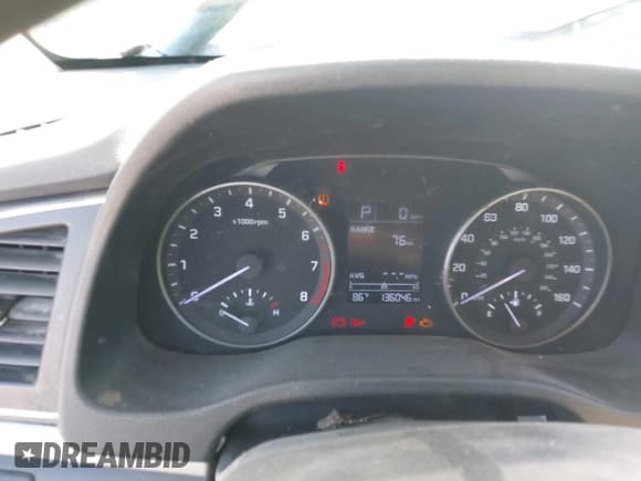 ✅ 2018 Hyundai Elantra SE • VIN: 5NPD74LF4JH395857 • Lot: 43601987. Listed on IAAI with 136,046 mi. Free auction sales archive from the USA and detailed vehicle history report at DreamBid. Image 7.