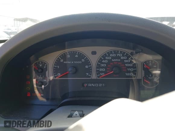 ✅ 2008 Ford F-150 XLT • VIN: 1FTPX14V68FC12514 • Lot: 43638558. Listed on IAAI with 275,278 mi. Free auction sales archive from the USA and detailed vehicle history report at DreamBid. Image 7.