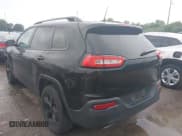 ✅ 2018 Jeep Cherokee Latitude • VIN: 1C4PJMCX2JD549818 • Лот: 42633416. Опубликован ранее на IAAI с пробегом 74 290 миль. Бесплатный доступ к архиву аукционных продаж из США и подробный отчёт об истории автомобиля на DreamBid. Изображение 3.