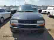 2005 Chevrolet Blazer LS with VIN 1GNCT18X45K101945, listed as a Copart auction lot 62762255 with 160,212 mi miles and Salvage title. Bid and sale history available at DreamBid. Image 5.