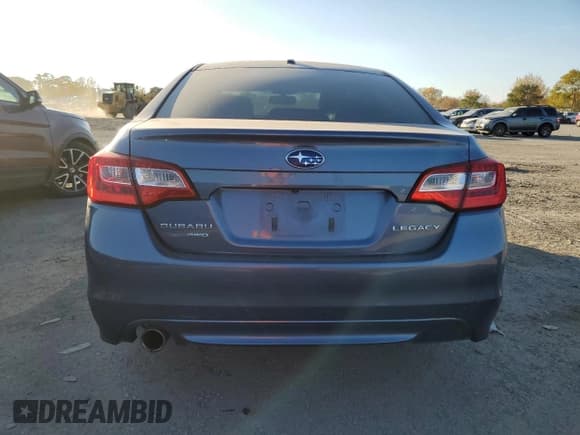 ✅ 2015 Subaru Legacy Limited • VIN: 4S3BNBL69F3073879 • Lot: 91064705. Wystawiony na Copart z przebiegiem 106 612 mil. Bezpłatny archiwum sprzedaży aukcyjnych z USA i szczegółowy raport historii pojazdu na DreamBid. Zdjęcie 6.