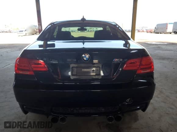 2008 BMW 3 Series M3 с VIN WBSWD93528PY43073, выставлен на аукционе Copart как лот 55633365 с пробегом 85 950 миль миль и Списание • Salvage title. История ставок и продаж доступна на DreamBid. Изображение 6.