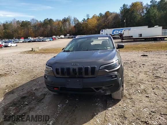 ✅ 2020 Jeep Cherokee Trailhawk • VIN: 1C4PJMBX3LD523040 • Lot: 91228075. Listed on Copart with 108,598 mi. Free auction sales archive from the USA and detailed vehicle history report at DreamBid. Image 14.