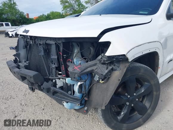 ✅ 2016 Jeep Grand Cherokee High Altitude • VIN: 1C4RJFCG7GC309862 • Lot: 42324115. Listed on IAAI with 109,535 mi. Free auction sales archive from the USA and detailed vehicle history report at DreamBid. Image 6.