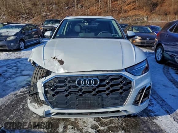 ✅ 2024 Audi Q5 S line Premium Plus • VIN: WA1EAAFY6R2069812 • Lot: 95293605. Listed on Copart with 26,623 mi. Free auction sales archive from the USA and detailed vehicle history report at DreamBid. Image 5.