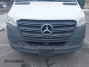 ✅ 2022 Mercedes-Benz Sprinter Cargo • VIN: W1Y4EDHY7NT091581 • Lot: 42478500. Listed on IAAI with 67,897 mi. Free auction sales archive from the USA and detailed vehicle history report at DreamBid. Image 6.