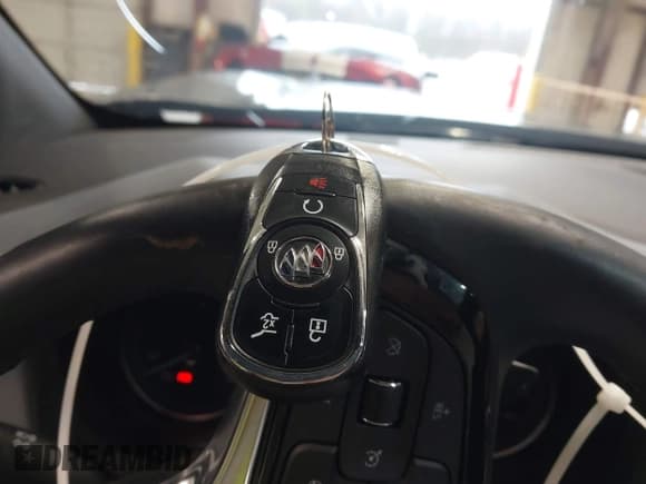 ✅ 2024 Buick Enclave Essence • VIN: 5GAEVAKW1RJ114175 • Lot: 41137442. Listed on IAAI with 12,236 mi. Free auction sales archive from the USA and detailed vehicle history report at DreamBid. Image 11.