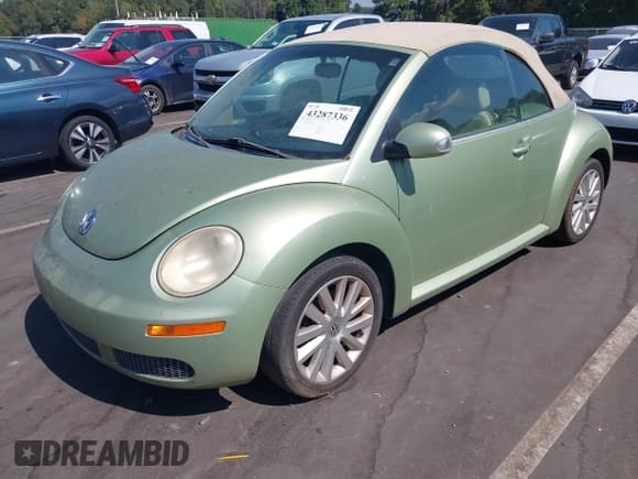 ✅ 2009 Volkswagen Beetle S • VIN: 3VWRF31Y59M405743 • Lot: 43287336. Wystawiony na IAAI z przebiegiem 190 338 mil. Bezpłatny archiwum sprzedaży aukcyjnych z USA i szczegółowy raport historii pojazdu na DreamBid. Zdjęcie 2.