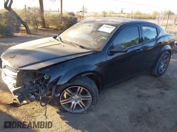 ✅ 2014 Dodge Avenger SE • VIN: 1C3CDZAG1EN182078 • Lot: 43586843. Listed on IAAI with Not provided. Free auction sales archive from the USA and detailed vehicle history report at DreamBid. Image 18.