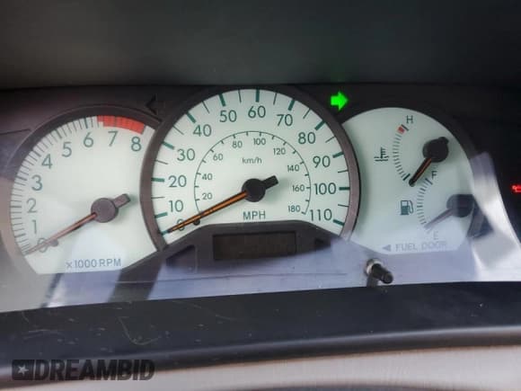 ✅ 2004 Toyota Corolla CE • VIN: 1NXBR38E44Z250089 • Lot: 90472835. Listed on Copart with 233,960 mi. Free auction sales archive from the USA and detailed vehicle history report at DreamBid. Image 9.