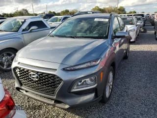 ✅ 2020 Hyundai Kona SEL • VIN: KM8K22AA1LU553500 • Лот: 73954184. Опубликован ранее на Copart с пробегом Не указан. Бесплатный доступ к архиву аукционных продаж из США и подробный отчёт об истории автомобиля на DreamBid. Изображение 5.