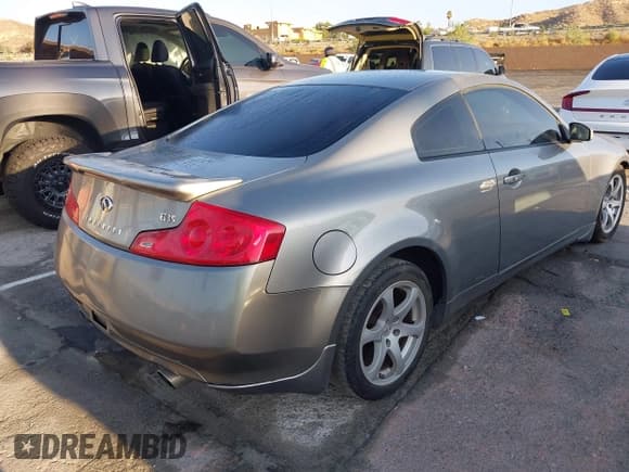 ✅ 2007 Infiniti G35 • VIN: JNKCV54E07M909696 • Lot: 43315979. Wystawiony na IAAI z przebiegiem 139 183 mil. Bezpłatny archiwum sprzedaży aukcyjnych z USA i szczegółowy raport historii pojazdu na DreamBid. Zdjęcie 4.