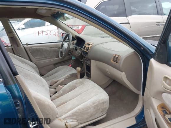 ✅ 1998 Toyota Corolla LE • VIN: 2T1BR18E7WC085969 • Лот: 43632191. Опубликован ранее на IAAI с пробегом Не указан. Бесплатный доступ к архиву аукционных продаж из США и подробный отчёт об истории автомобиля на DreamBid. Изображение 5.