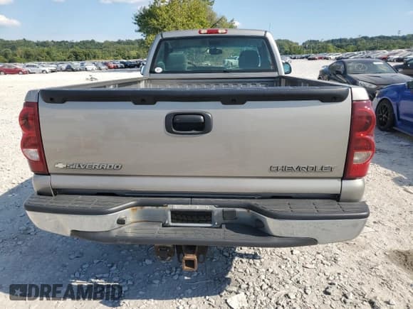 ✅ 2003 Chevrolet Silverado 1500 LS • VIN: 1GCEK14T03Z283736 • Lot: 71028065. Listed on Copart with 184,421 mi. Free auction sales archive from the USA and detailed vehicle history report at DreamBid. Image 6.