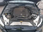 ✅ 2021 Mercedes-Benz C 300 • VIN: W1KWF8EB9MR609337 • Lot: 42653947. Wystawiony na IAAI z przebiegiem 32 375 mil. Bezpłatny archiwum sprzedaży aukcyjnych z USA i szczegółowy raport historii pojazdu na DreamBid. Zdjęcie 10.