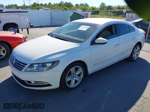 ✅ 2013 Volkswagen CC R-Line • VIN: WVWBN7AN1DE555528 • Lot: 43704816. Wystawiony na IAAI z przebiegiem 170 988 mil. Bezpłatny archiwum sprzedaży aukcyjnych z USA i szczegółowy raport historii pojazdu na DreamBid. Zdjęcie 2.