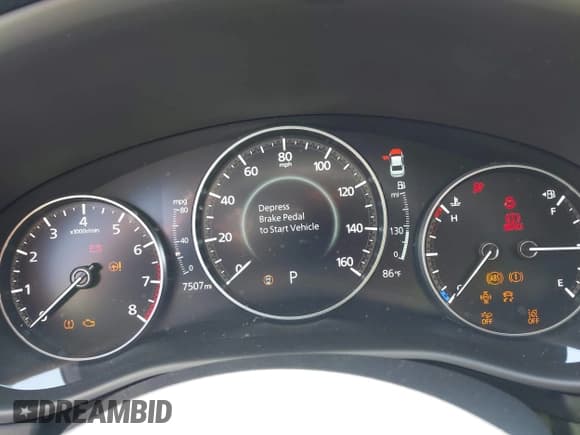 ✅ 2025 Mazda 3 S Preferred • VIN: JM1BPACM8S1777631 • Lot: 43062733. Wystawiony na IAAI z przebiegiem 7 507 mil. Bezpłatny archiwum sprzedaży aukcyjnych z USA i szczegółowy raport historii pojazdu na DreamBid. Zdjęcie 7.