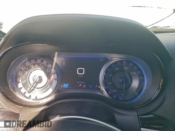 ✅ 2017 Chrysler 300 S • VIN: 2C3CCABGXHH552086 • Lot: 94802765. Listed on Copart with 151,112 mi. Free auction sales archive from the USA and detailed vehicle history report at DreamBid. Image 9.