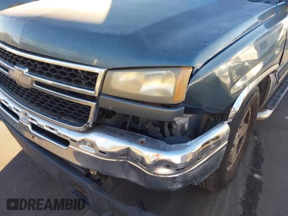 2006 Chevrolet Silverado 1500 LT1 с VIN 1GCEC19T26Z184989, выставлен на аукционе IAAI как лот 43479754 с пробегом 147 025 миль миль и . История ставок и продаж доступна на DreamBid. Изображение 6.