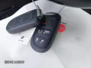 ✅ 2017 Jeep Cherokee Latitude • VIN: 1C4PJLCB7HW507397 • Lot: 42382161. Wystawiony na IAAI z przebiegiem 87 359 mil. Bezpłatny archiwum sprzedaży aukcyjnych z USA i szczegółowy raport historii pojazdu na DreamBid. Zdjęcie 11.