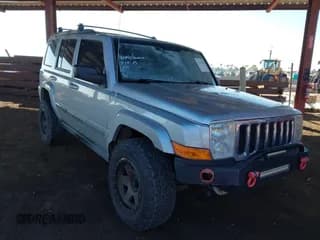 ✅ 2008 Jeep Commander Limited • VIN: 1J8HG58218C244292 • Lot: 43762883. Listed on IAAI with Not provided. Free auction sales archive from the USA and detailed vehicle history report at DreamBid. Image 1.