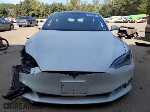 ✅ 2021 Tesla Model S Long Range Plus • VIN: 5YJSA1E29MF419106 • Lot: 73927584. Listed on Copart with Not provided. Free auction sales archive from the USA and detailed vehicle history report at DreamBid. Image 5.