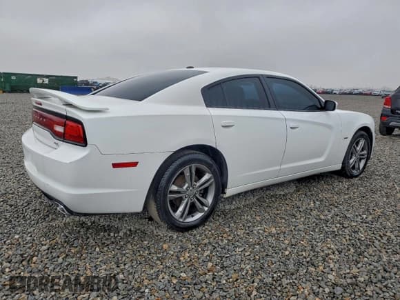 ✅ 2014 Dodge Charger RT Max • VIN: 2C3CDXDT5EH331825 • Lot: 93859025. Wystawiony na Copart z przebiegiem 95 091 mil. Bezpłatny archiwum sprzedaży aukcyjnych z USA i szczegółowy raport historii pojazdu na DreamBid. Zdjęcie 3.