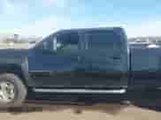 2008 Chevrolet Silverado 3500HD SRW LTZ с VIN 1GCHK33648F175777, выставлен на аукционе IAAI как лот 40854741 с пробегом 240 445 миль миль и . История ставок и продаж доступна на DreamBid. Изображение 14.