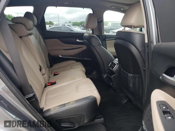 ✅ 2019 Hyundai Santa Fe Limited • VIN: 5NMS53AA1KH026970 • Lot: 55148654. Wystawiony na Copart z przebiegiem 96 409 mil. Bezpłatny archiwum sprzedaży aukcyjnych z USA i szczegółowy raport historii pojazdu na DreamBid. Zdjęcie 11.