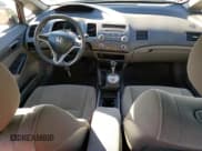 ✅ 2009 Honda Civic DX-G • VIN: 2HGFA16479H110643 • Лот: 93354255. Опубликован ранее на Copart с пробегом 167 652 миль. Бесплатный доступ к архиву аукционных продаж из США и подробный отчёт об истории автомобиля на DreamBid. Изображение 8.