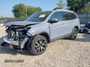 ✅ 2022 Honda Pilot Touring 7-Passenger • VIN: 5FNYF6H69NB054032 • Лот: 42959367. Опубликован ранее на IAAI с пробегом 12 013 миль. Бесплатный доступ к архиву аукционных продаж из США и подробный отчёт об истории автомобиля на DreamBid. Изображение 2.