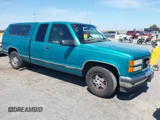 ✅ 1995 GMC Sierra 1500 • VIN: 2GTEC19K7S1506164 • Lot: 42595774. Wystawiony na IAAI z przebiegiem 202 675 mil mil. Skorzystaj z bezpłatnego archiwum sprzedaży aukcyjnych z USA i zobacz szczegółowy raport historii pojazdu na DreamBid. Zdjęcie 1.