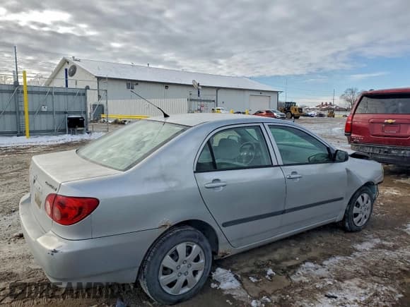 ✅ 2005 Toyota Corolla CE • VIN: 1NXBR32E35Z440041 • Лот: 95678665. Опубликован ранее на Copart с пробегом Не указан. Бесплатный доступ к архиву аукционных продаж из США и подробный отчёт об истории автомобиля на DreamBid. Изображение 3.