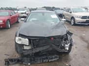 ✅ 2015 Chrysler 300 C • VIN: 2C3CCAEG4FH903728 • Lot: 42425950. Wystawiony na IAAI z przebiegiem 289 661 mil. Bezpłatny archiwum sprzedaży aukcyjnych z USA i szczegółowy raport historii pojazdu na DreamBid. Zdjęcie 12.